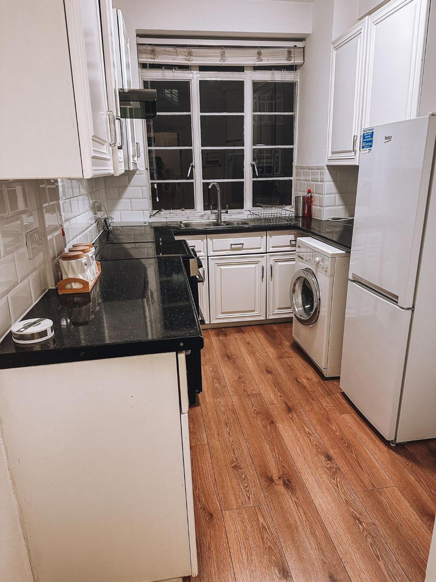 לונדון Cosy 2 Bedroom Apartment In Swiss Cottage. מראה חיצוני תמונה